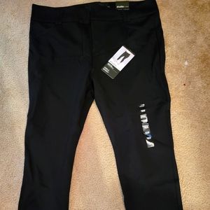 Torrid ankle skinny pants size 18 regular, black